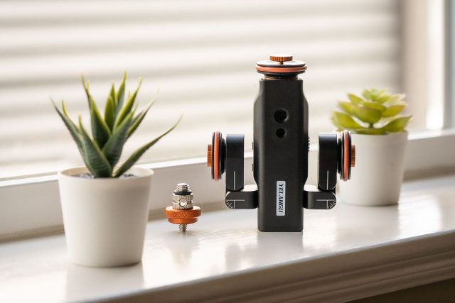Yelangu L4X Lightsaber Wolf Autodolly